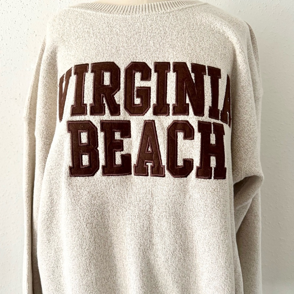 New Virginia Beach Embroidered Heather Knit Sweater Women's sz XL Natural Brown - Picture 3 of 8